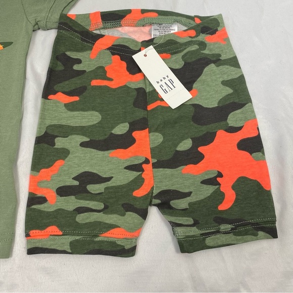 GAP Baby Boy 2 Piece Glow In The Dark Pajama Camouflage Set 18-24 Months NWT - Picture 3 of 15